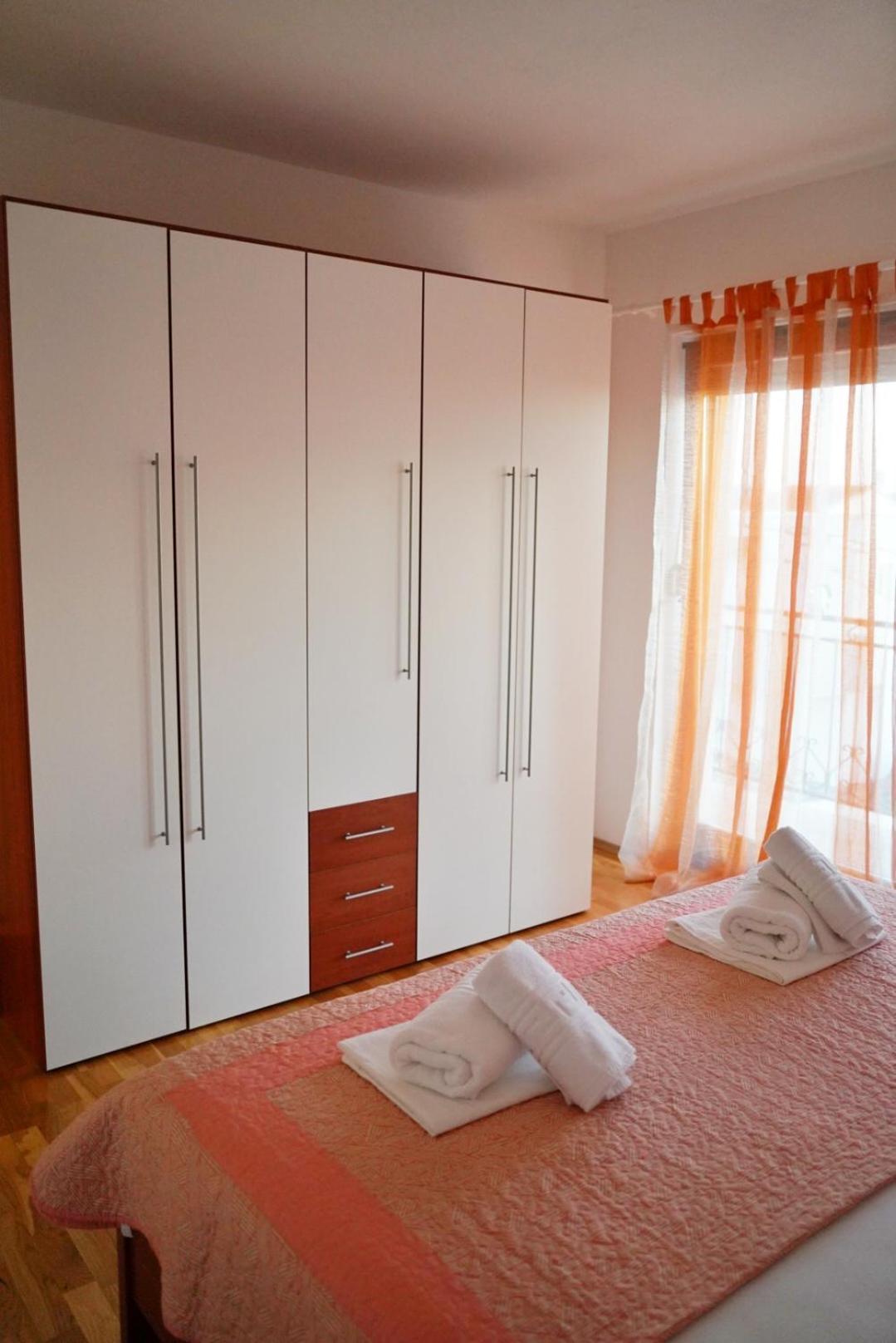 Apartament Jukic Свети свети Филип и Яков Екстериор снимка